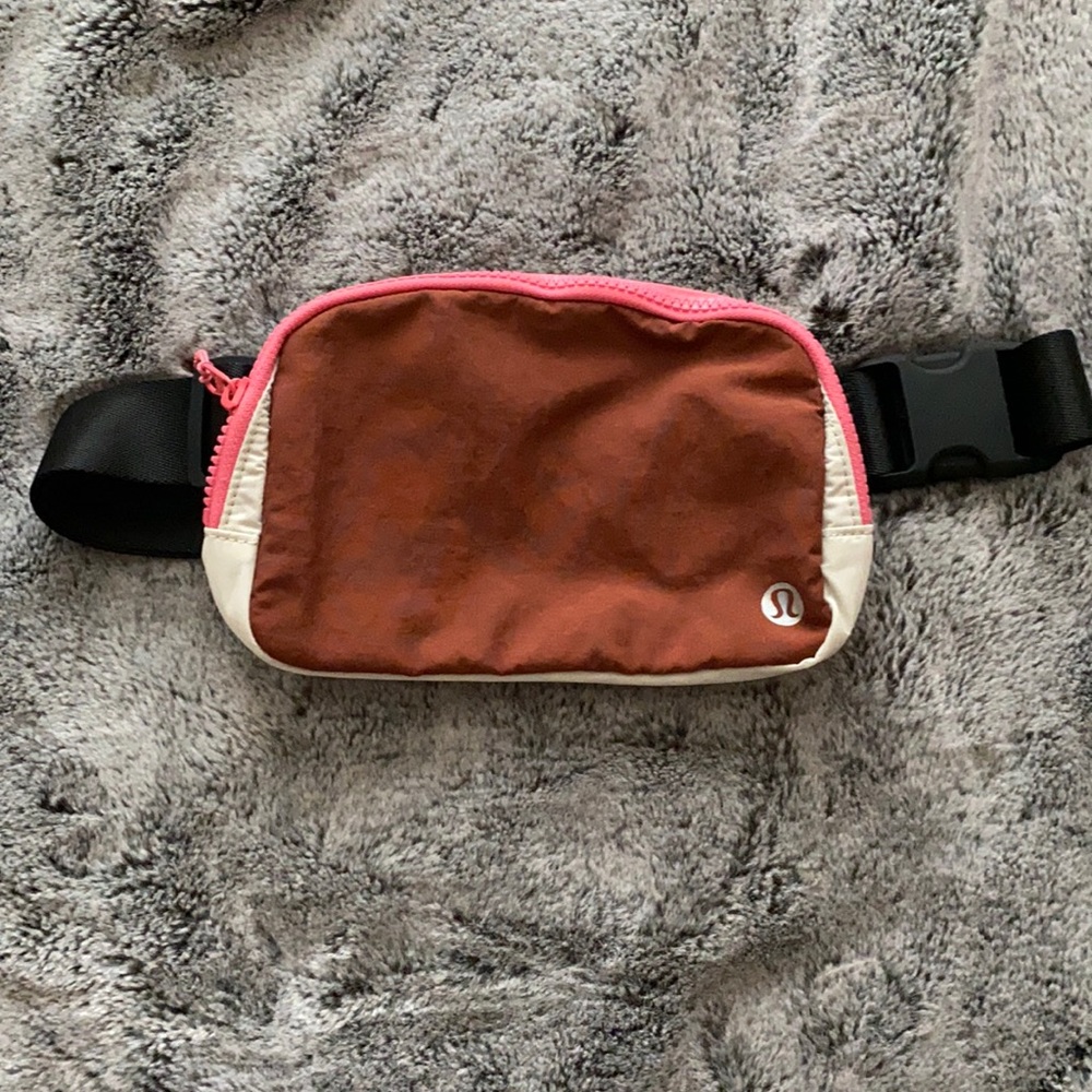Lululemon Fanny Pack Belt Bag